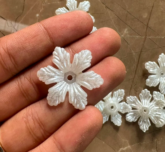 30 PCs Flower Style Pearl Beads for Jewelry Making & Resin Art