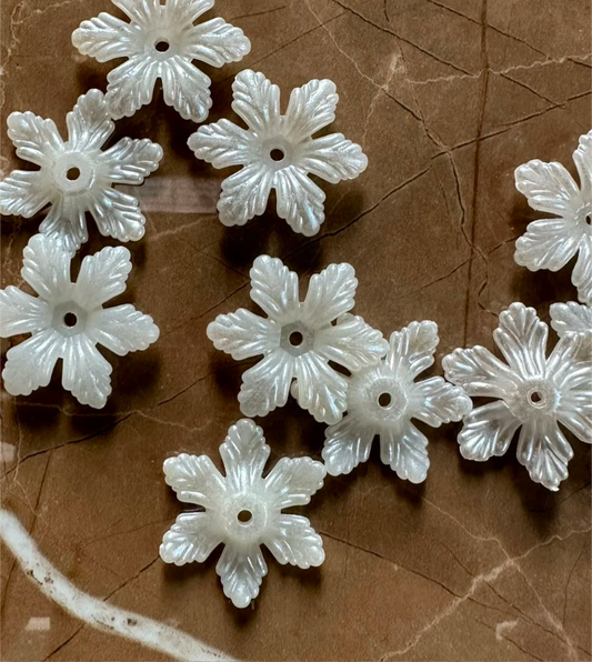 30 PCs Flower Style Pearl Beads for Jewelry Making & Resin Art