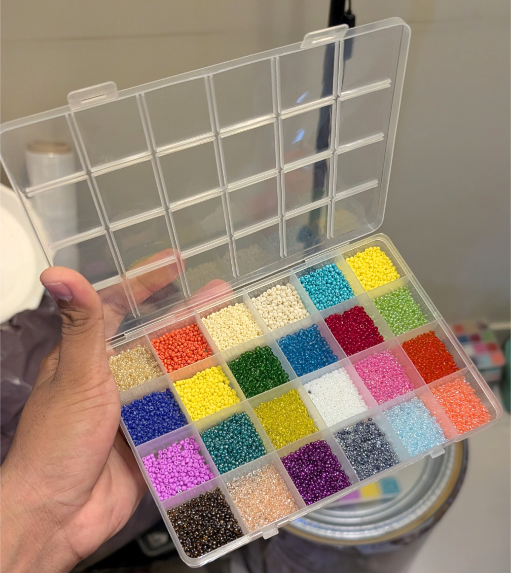 7000+ Premium Seed Beads Kit Box – 24 Luxury Colors for Jewelry Making, Bracelet, Necklace & DIY Crafts